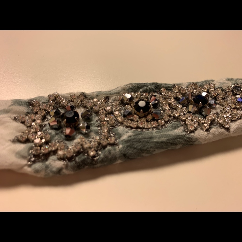 ✨ Anthropologie crystal bandana wrap bracelet - Picture 10 of 13